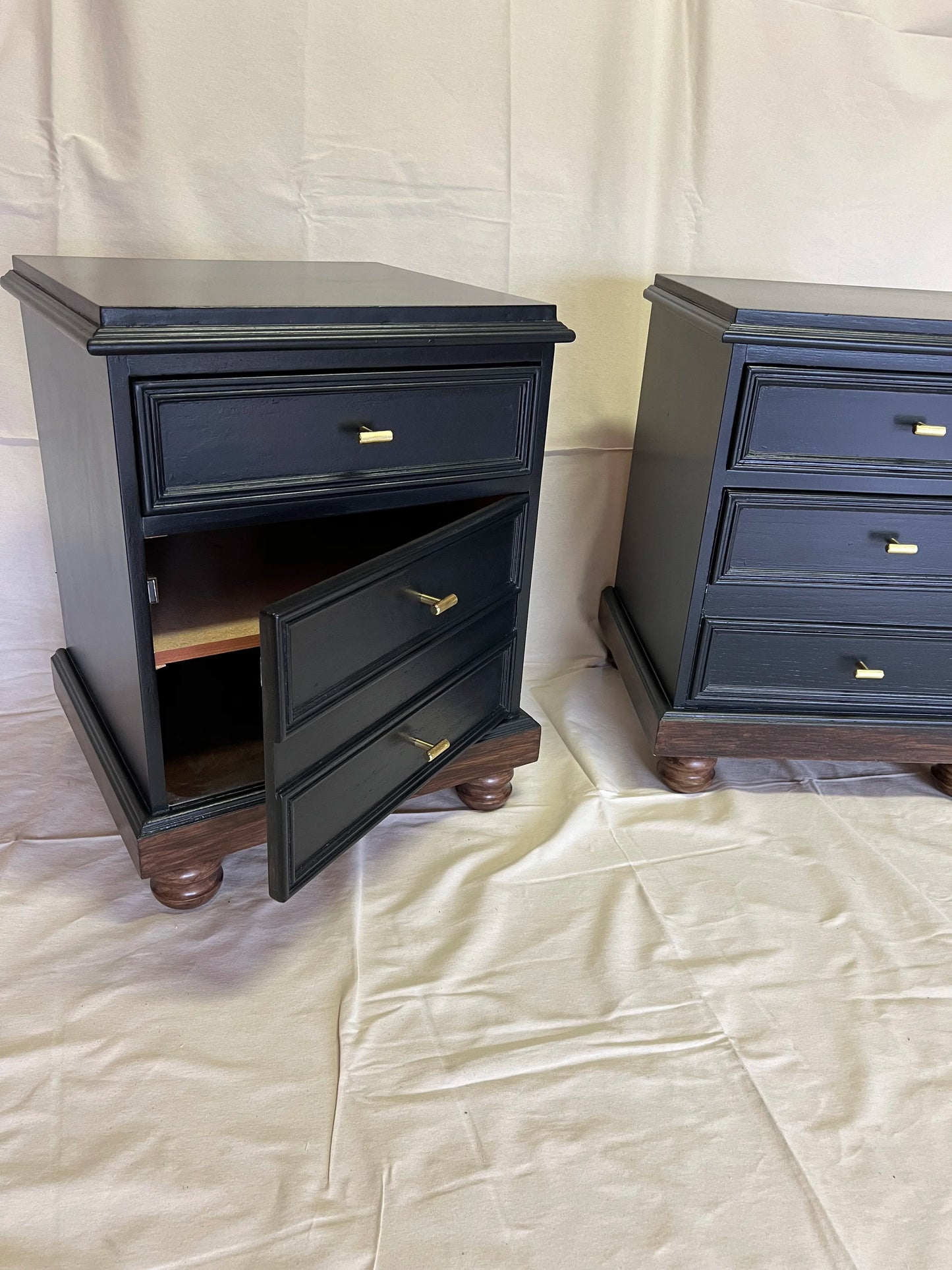 Matt Black Pedestals