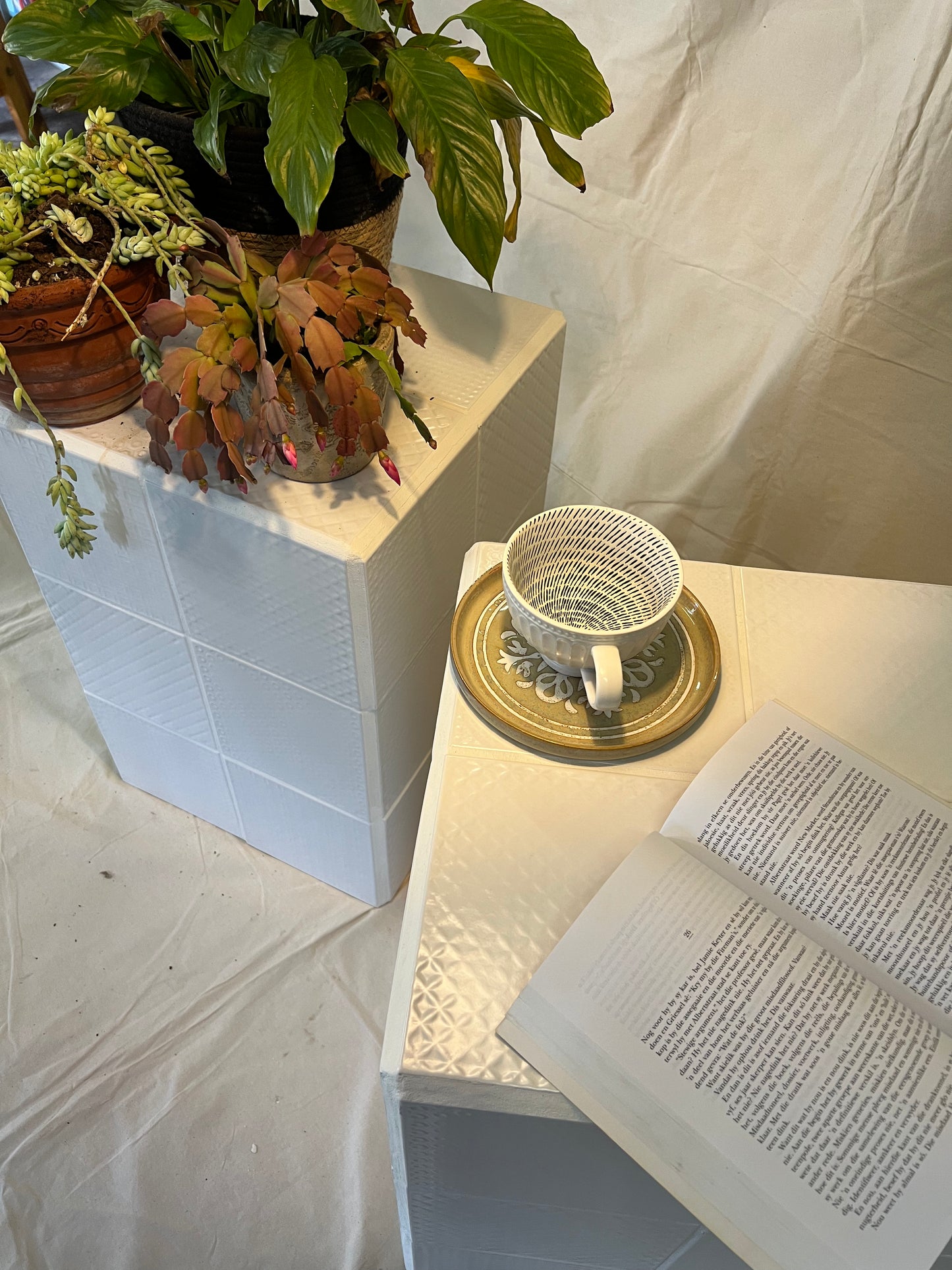 White Tile Box